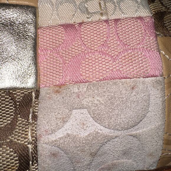 Coach Signature Multicolored Patchwork Pouch Makeup Bag 7 x 4.25 x 3 inches - Picture 12 of 12